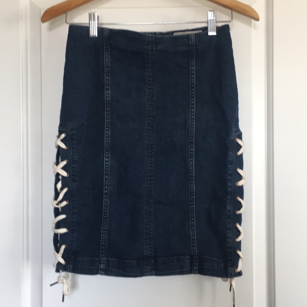 Free people lace up jean skirt - Picture 2 of 4